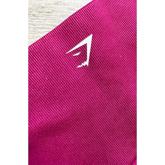 •Gymshark• Energy Seamless crop leggings in Crimson Red - Picture 7 of 8